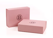 Boudoir Privé Beauty Sample Subscription Boxes